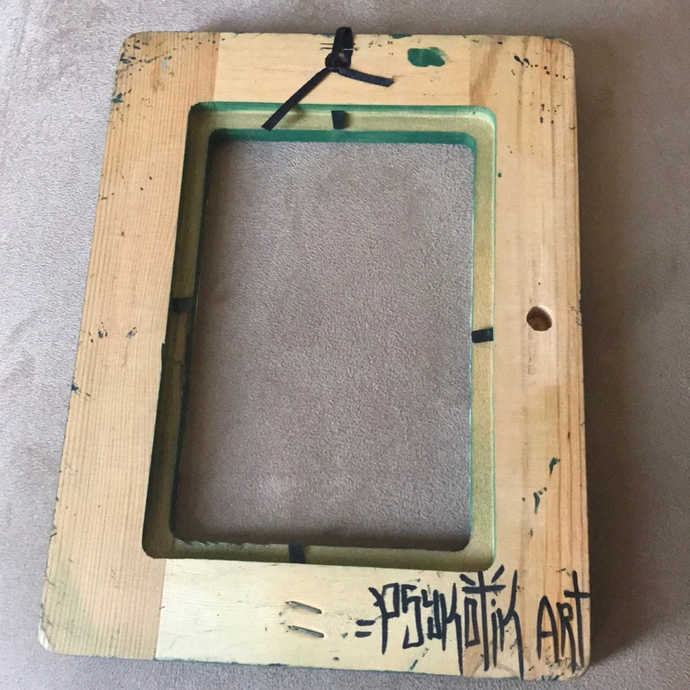 Hanging Picture Frame - Picture 2 of 7